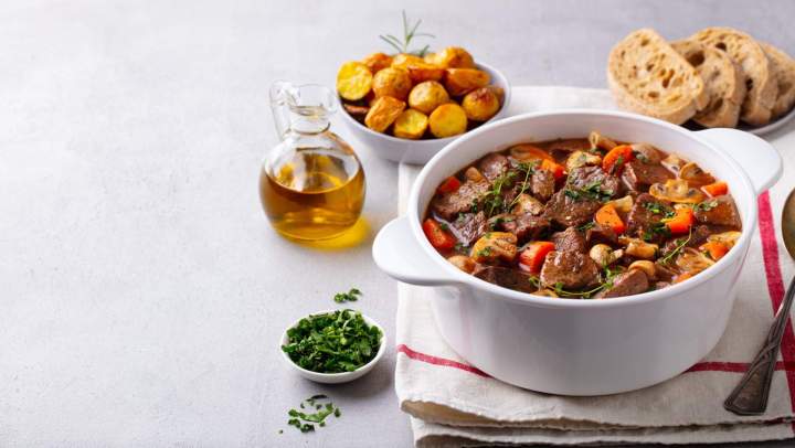 Savourez des plats traditionnels élaborés avec passion.